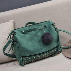 Rustic Charm Leather Shoulder Bag – Stylish Cowgirl Handbag