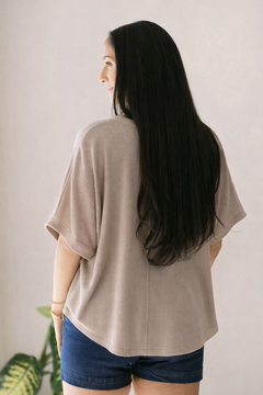 Stone Flow Top